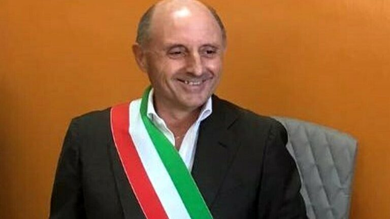 Provincia Caserta, Colombiano è il nuovo presidente. Battuto Mirra (centrosinistra), disfatta per Di Costanzo della Lega