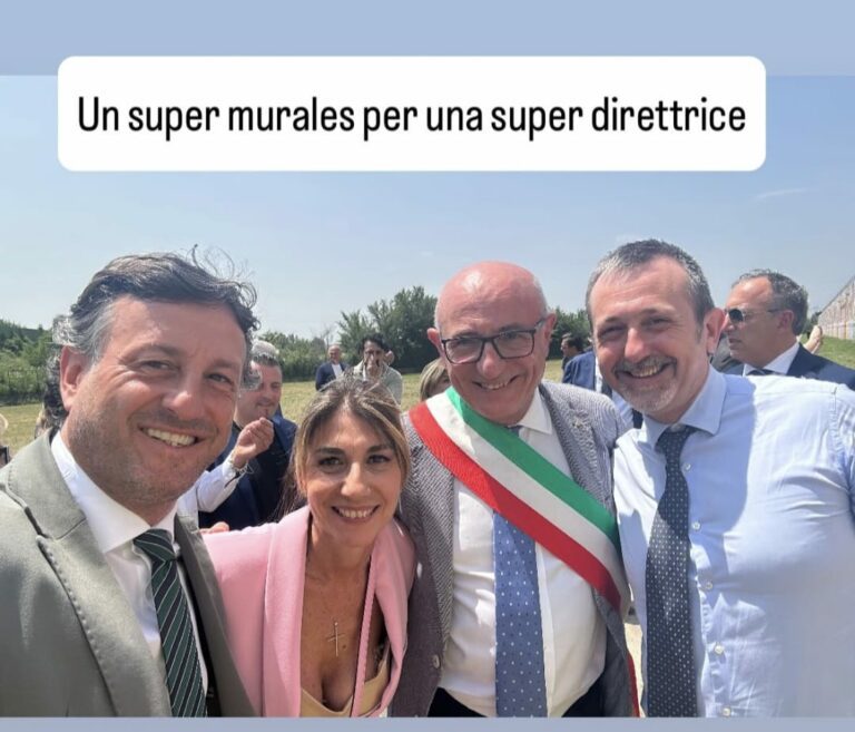 FOTO Aversa, Oliva al mattino con Matacena e alla sera il suo principale detrattore: il doppio gioco del vicesindaco