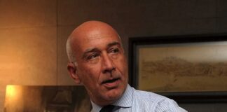 Napoli, l’imprenditore di Cesa Alfredo Romeo condannato a 7 anni e 6 mesi per corruzione. I suoi legali: “Grottesche prebende”