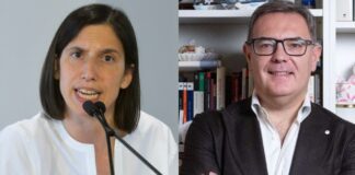 Caso nazionale la foto di Schlein col sindaco Pd di Cesa condannato per stalking. Al segretario locale 11mila euro per 27 giorni di lavoro