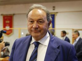 Cesa, i soliti due tavoli di Mangiacapra e il triplo gioco di Oliviero rischiano di rompere il giocattolo di Fiorillo