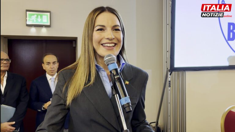 VIDEO Convention Fi Caserta, Veronica Biondo: “C’è bisogno di una sanità più efficiente e celere, non perderò mai il contatto con i cittadini”