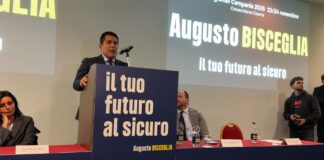 VIDEO Regionali, la carica degli 800 per Bisceglia: “La Lega vuole bene alla Campania”. Con lui Zinzi, Patriciello e il viceministro Gava