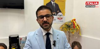 VIDEO Regionali, bagno di folla all’apertura della campagna elettorale di Di Micco: “Sanità e ambiente le mie priorità”