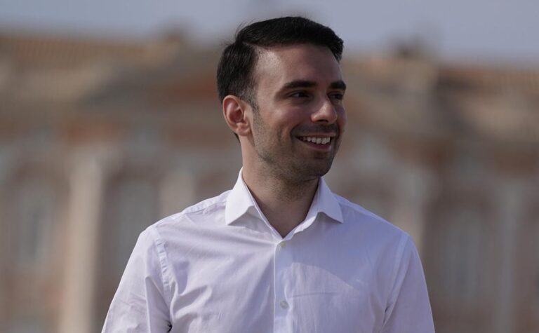 Regionali, Simonelli (M5S) chiude la campagna elettorale a Frignano: “Un mese tra la gente, nei luoghi dei problemi e delle speranze”