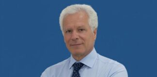 Cesa in Comune: “L’ennesima azione squallida del solito noto contro il giornalista De Michele”. Fiorillo: “Piena solidarietà a Mario”