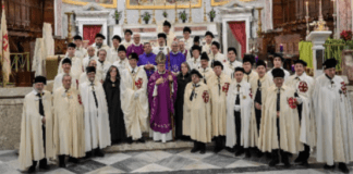Cavalieri del Santo Sepolcro, celebrazione della Luce della Pace nella cattedrale di Caserta
