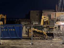 Cesa, demolito Palazzo D’Ettore: dubbi sui crediti edilizi e sulla legittimità dell’abbattimento