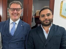 Cesa, lavori in via Berlinguer: oscurato l’ufficio Rup. L’architetto Migliaccio intasca 100mila euro in 3 anni, è parente dell’assessore Turco