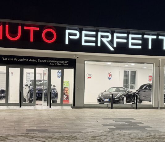 Inaugurata la concessionaria Auto Perfetto in via Martiri Atellani a Sant’Arpino, 40 anni di esperienza nel mondo dei motori