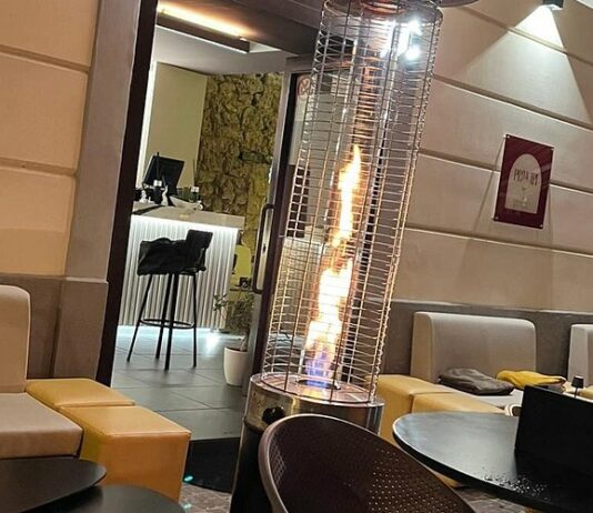 Principi, il cocktail bar dei fratelli Colella nel cuore di Aversa: bere bene e cenare con prodotti artigianali di qualità