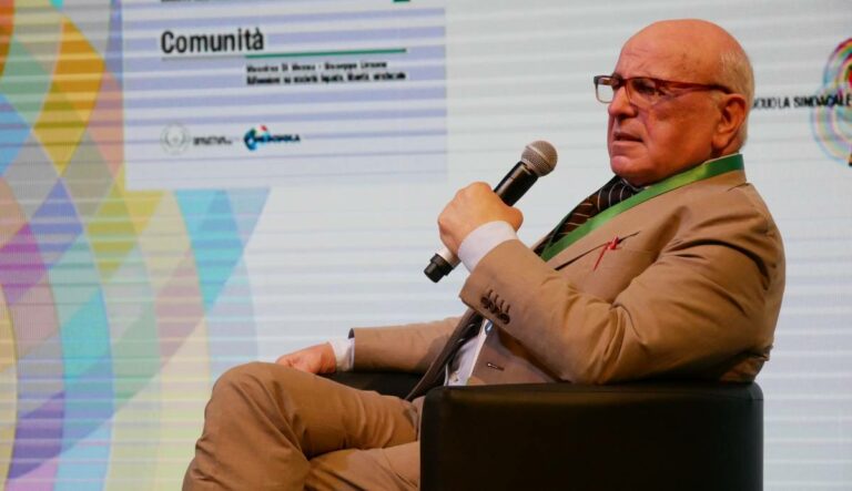 Ottant’anni di filosofia e poesia, incontro speciale con Giuseppe Limone all’ex Municipio di Atella