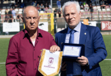 La Real Normanna premia Fiorillo e la Croce Rossa. Il medico sociale: “Un onore e un piacere collaborare con don Peppe De Michele”