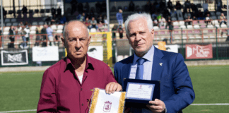 La Real Normanna premia Fiorillo e la Croce Rossa. Il medico sociale: “Un onore e un piacere collaborare con don Peppe De Michele”