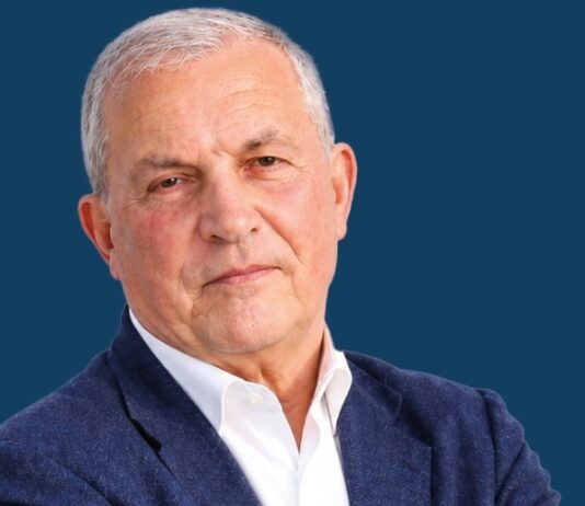 Trentola Ducenta, oltre 2.000 persone alla presentazione delle liste del campo largo. Griffo: “Testa, cuore e coraggio per una svolta”