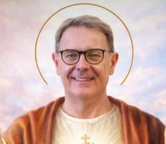 FOTO Comunali a Cesa: Guida come Gesù, Paola Verde si candida con Fiorillo, D’Agostino sembra De Gasperi