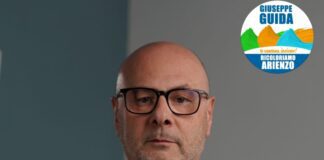 Ricoloriamo Arienzo, Salvatore Tagliafierro in campo con la lista di Guida