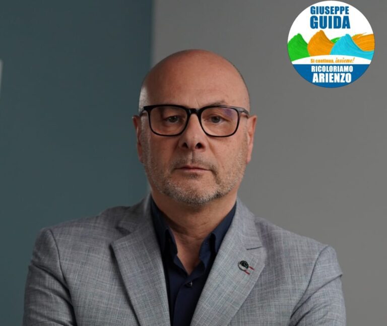 Ricoloriamo Arienzo, Salvatore Tagliafierro in campo con la lista di Guida