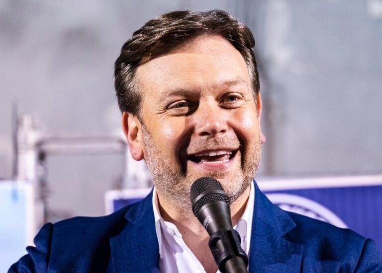 Trentola Ducenta, Michele Apicella in vantaggio: si avvia alla vittoria se il trend si consolida