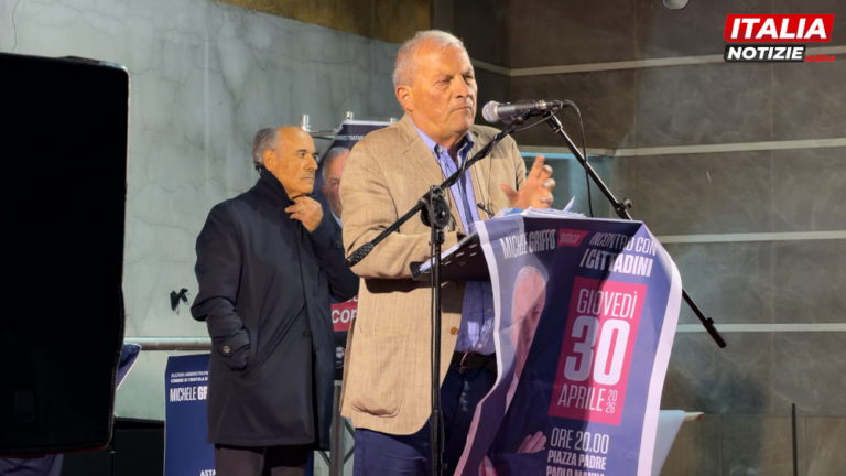 VIDEO Trentola Ducenta, bagno di folla per Griffo e la sua coalizione. Il candidato sindaco: “Apicella ha fatto poco e male”