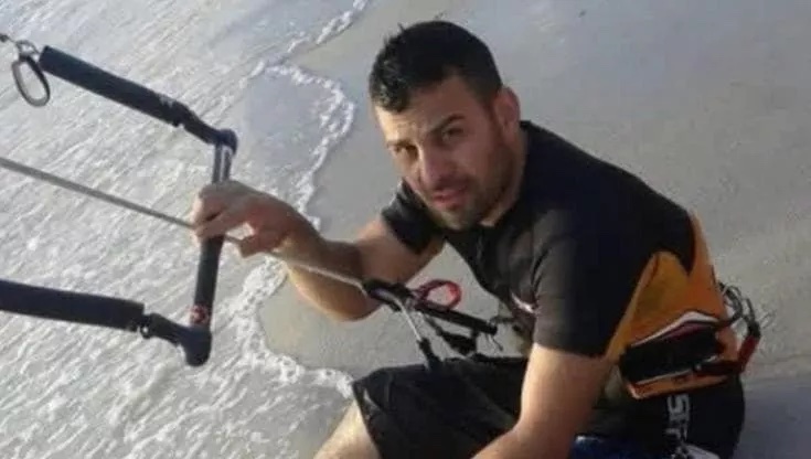 Trovato un corpo sulla costa libica, forse è il kitesurfer scomparso a maggio in Salento