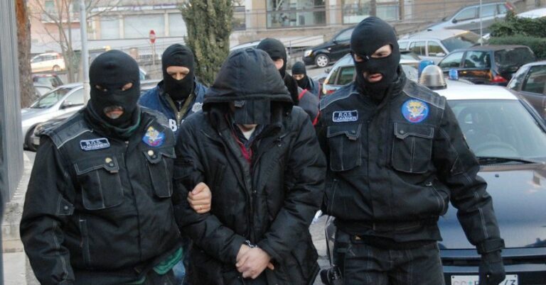 Vendevano informazioni sensibili alla Russia, arrestati a Roma due ex 007 italiani