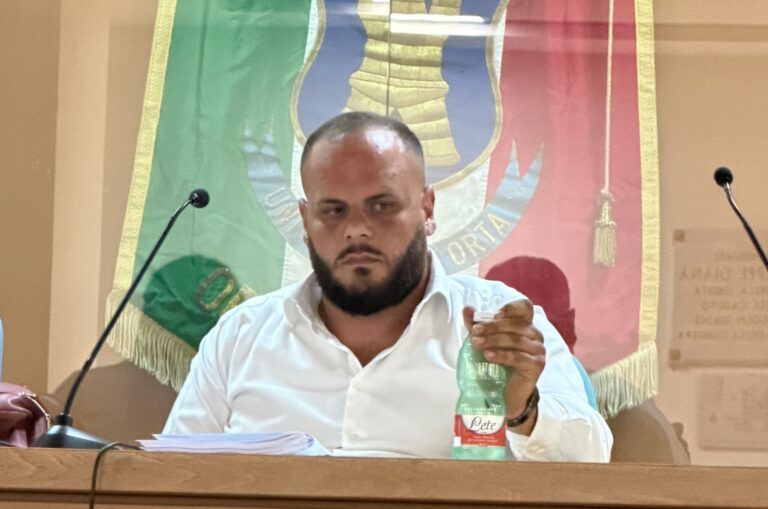 Orta di Atella, Massaro: “Basta con i padrini, la città al primo posto. Io ci sono”