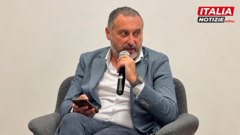 VIDEO Noi di Centro Caserta, Micco alza la voce: “Pretendiamo rispetto e pari dignità, pronti a correre da soli”